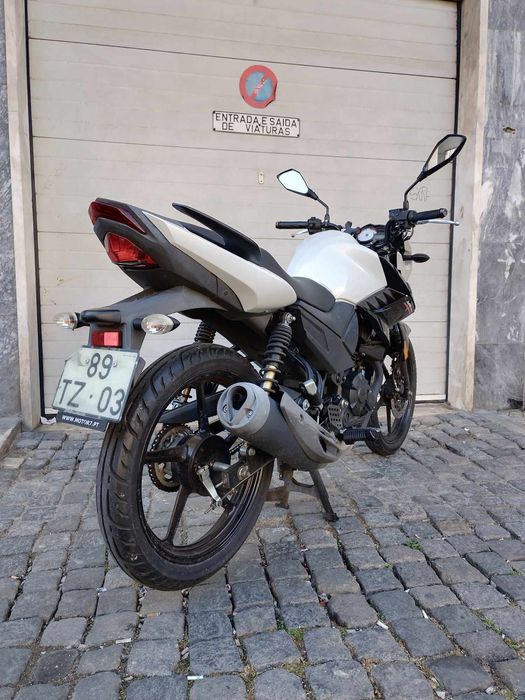 Yamaha YS 125cc  Branco