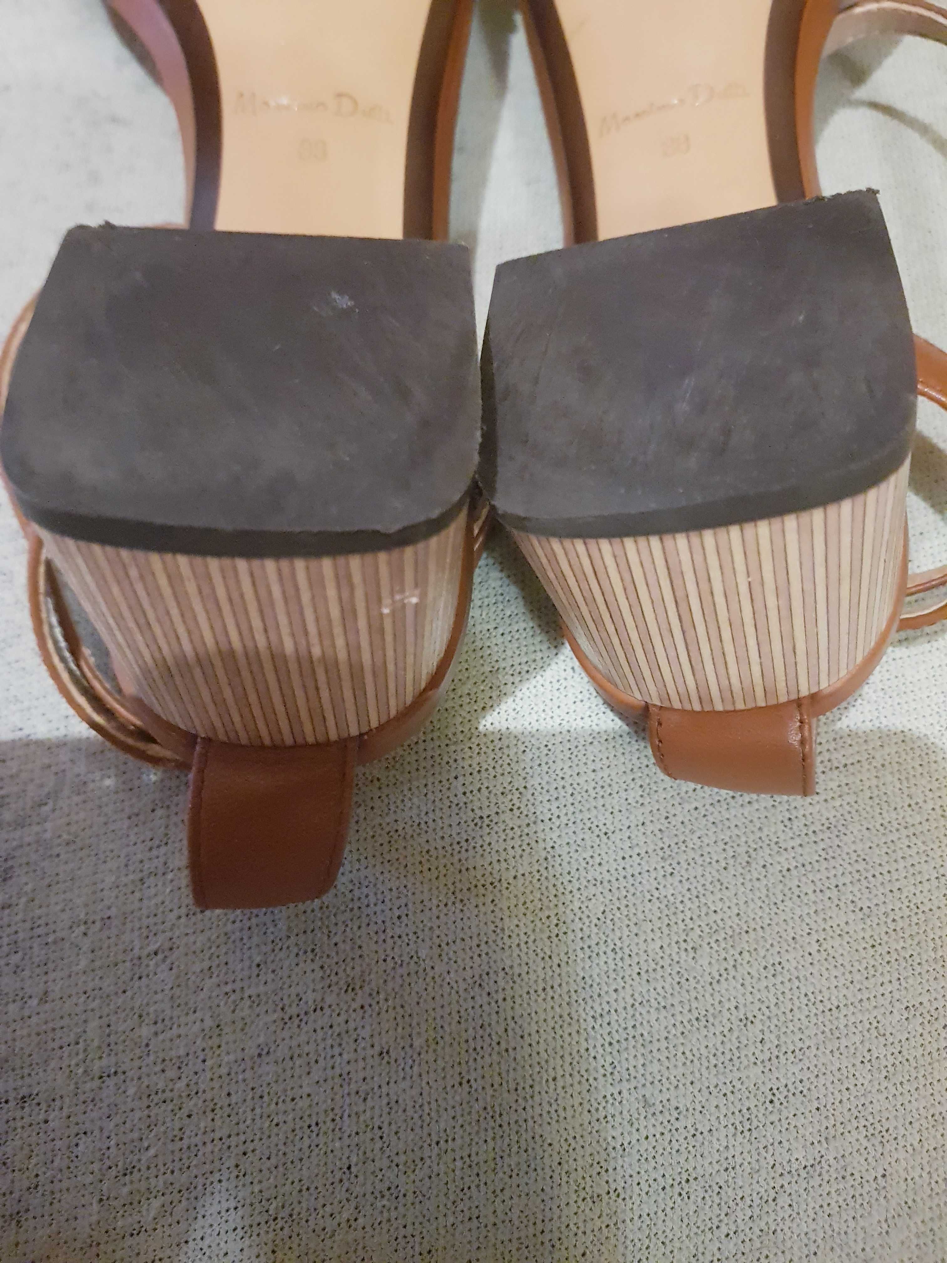Skórzane sandały z rafią Massimo Dutti 38