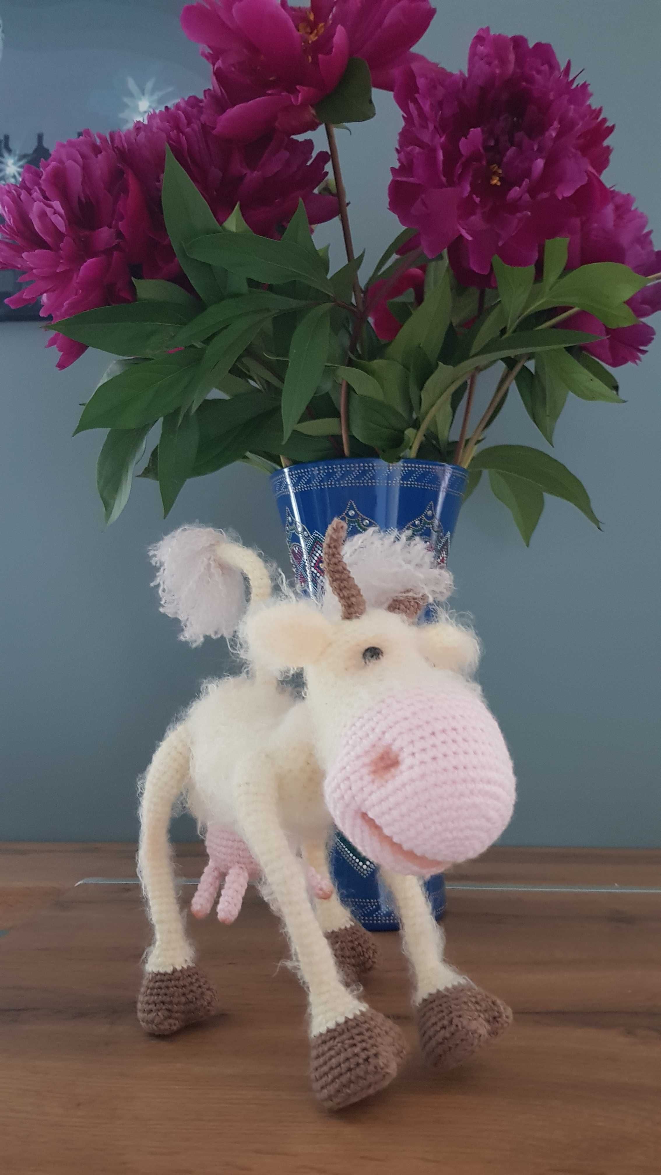 Мягкая игрушка ручной работы вязаная крючком. Коровка-Бурёнка