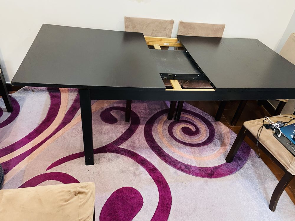 Mesa de jantar  que pode aumentar