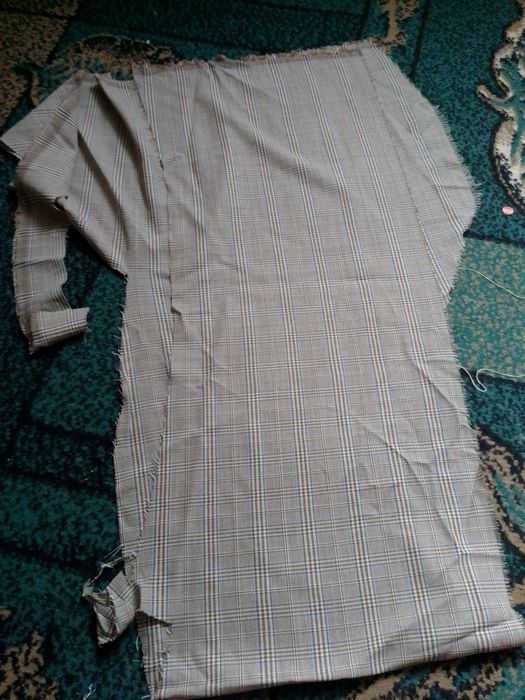 Тканина різна кольори різні і відрізки