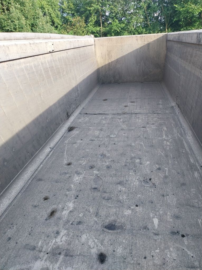 Naczepa wywrotka Schmitz 33m3