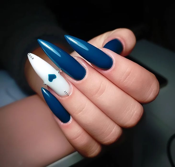 Манікюр, педикюр