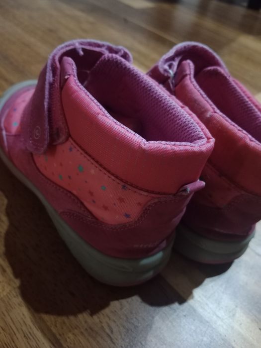 Buty jesienne róż