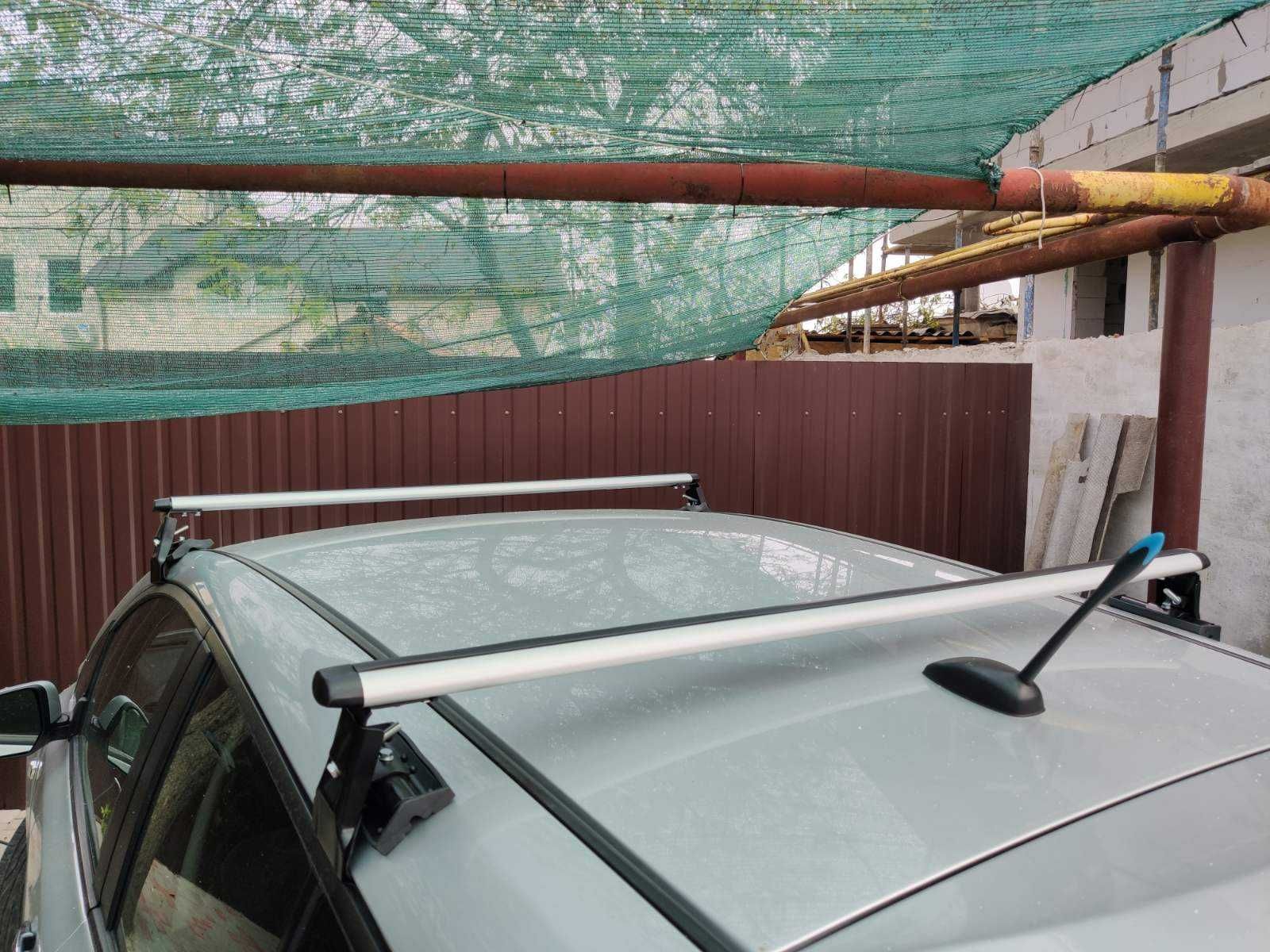Нові аеро дуги на гладкий дах TD9-G8 для електромобіля Nissan Leaf
