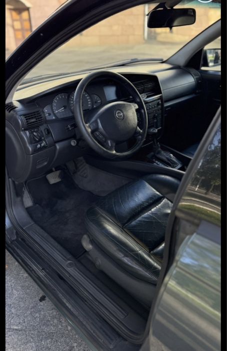 Продам Opel Omega 2001