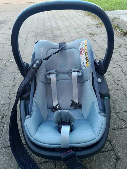 Maxi Cosi Coral 360 + Baza + Pas