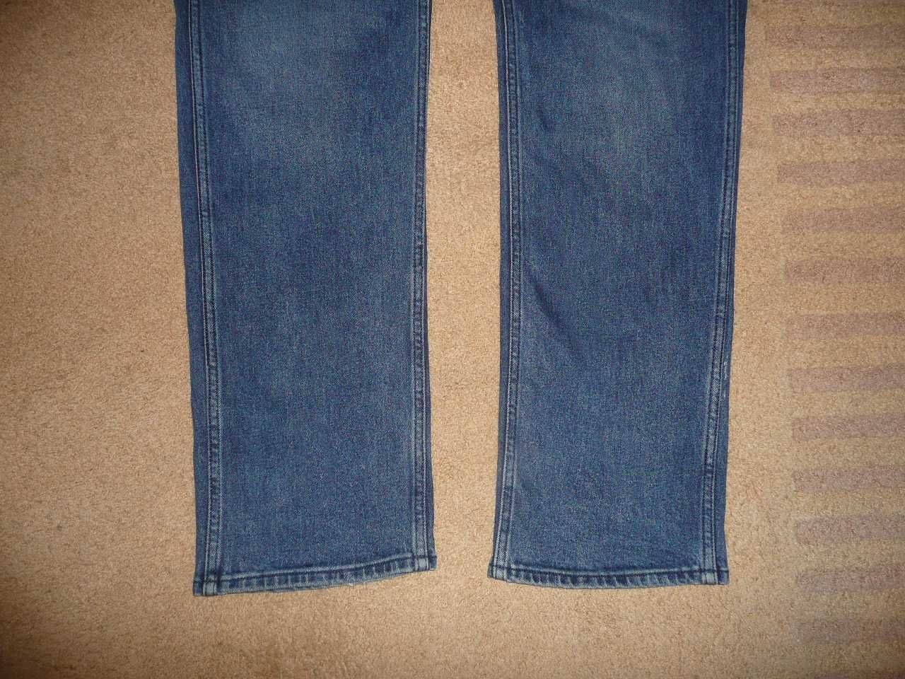 Spodnie dżinsy LEVIS LINE8 W38/L32=52/111cm jeansy