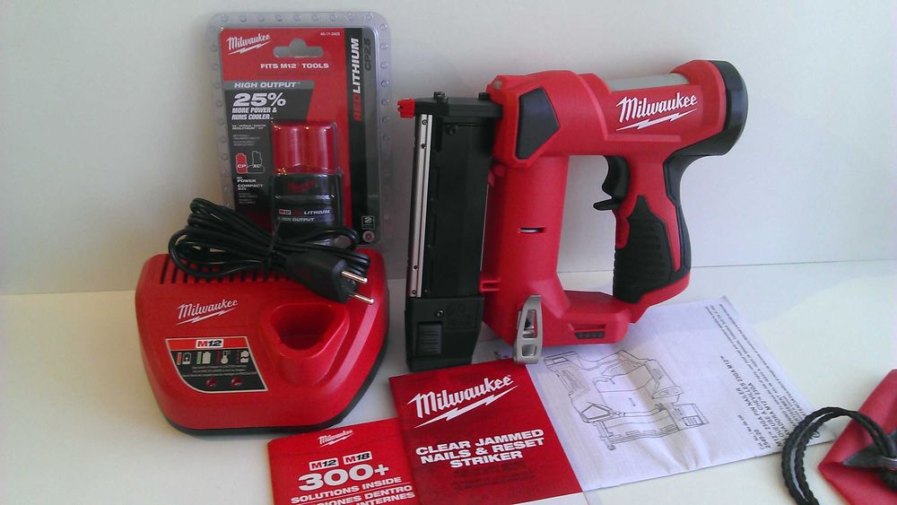 Milwaukee 3401-20 (3401-21)