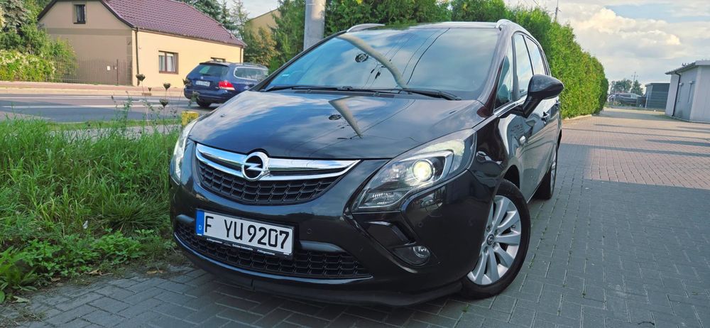 Opel Zafira 2.0 CDTI  Navi BiXenon Led Super Stan Import Raty Opłaty