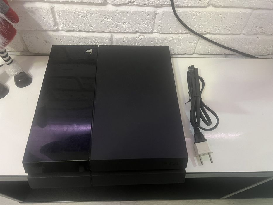 Playstation 4 Fat с неробочим приводом