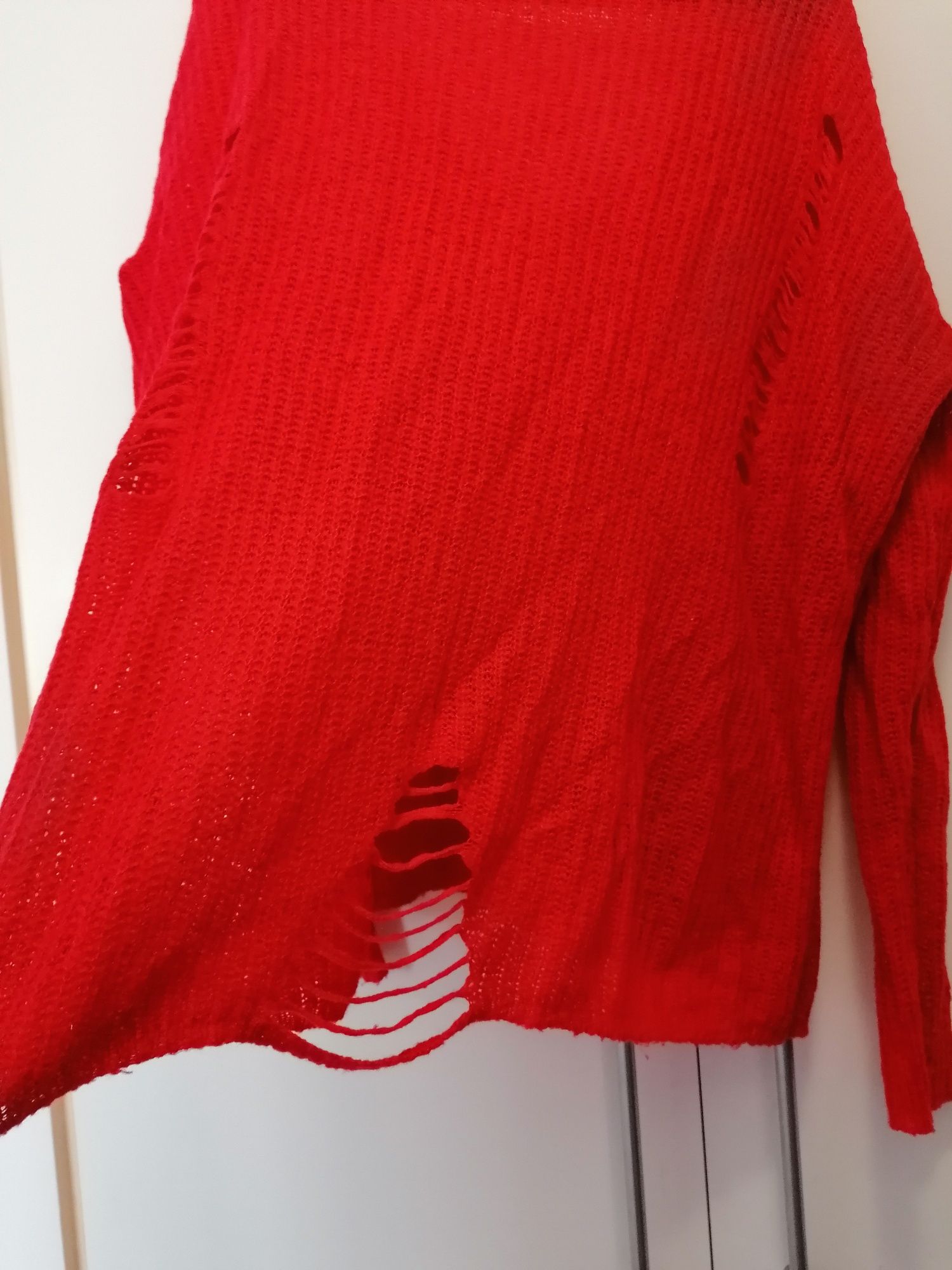 Sweter z dziurami S/M Primark oversize dekolt V