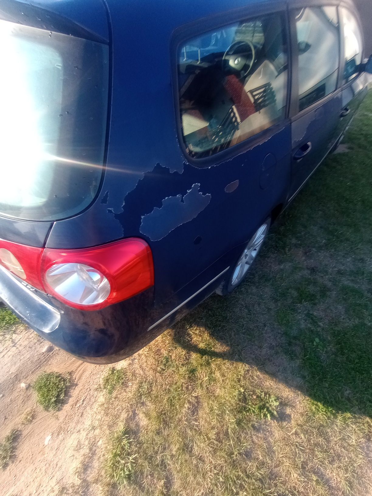 VW Passat B6 1,9 TDI kombi 2006 cena