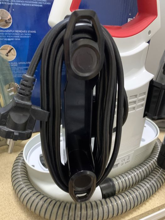 Миючий пилосмок Bissell SpotClean 3698N