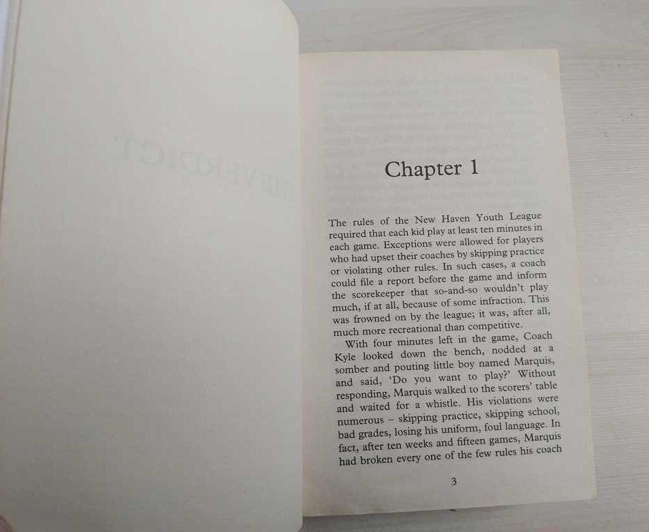 John Grisham The Associate english book