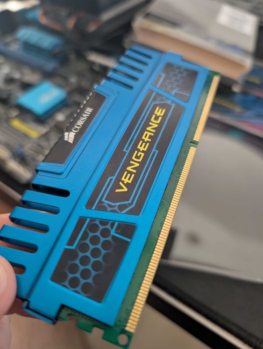 Corsair Vengeance DDR3 16GB (4x4gb) Stan kolekcjonerski