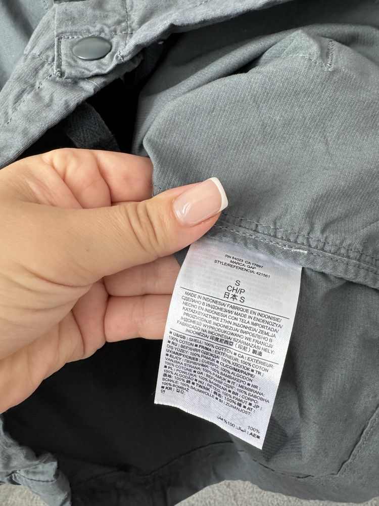 Чоловічій стильний бомбер GAP оригінал