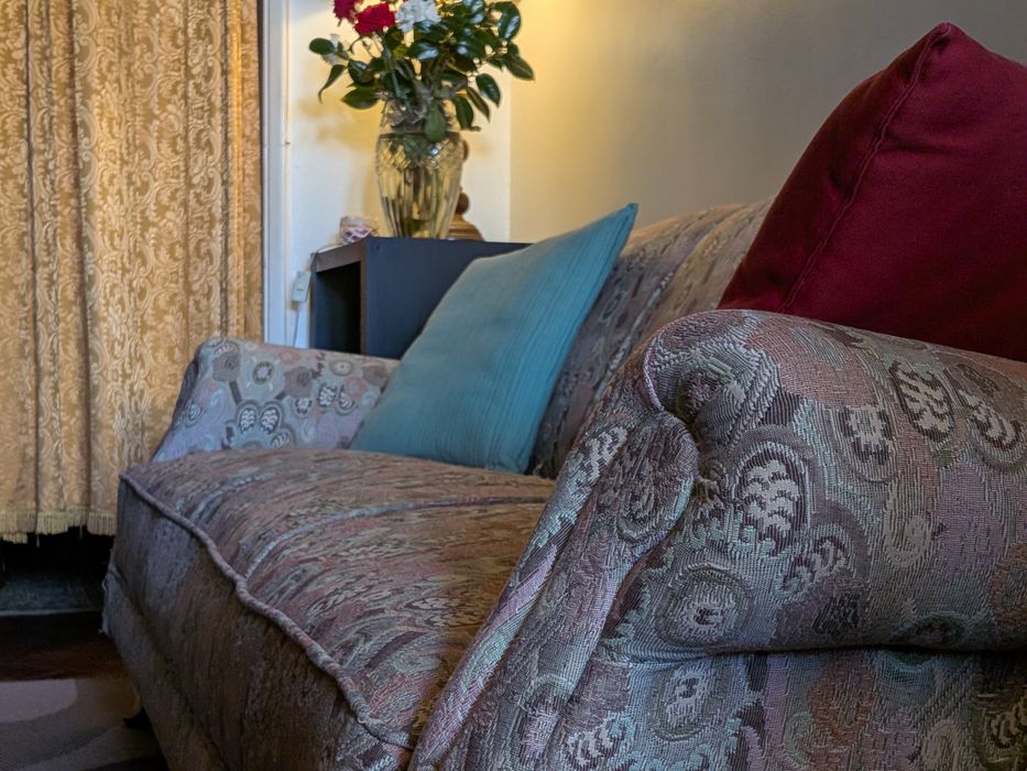 Sofa 3 lugares + 2 Cadeiroes | Ponta Delgada