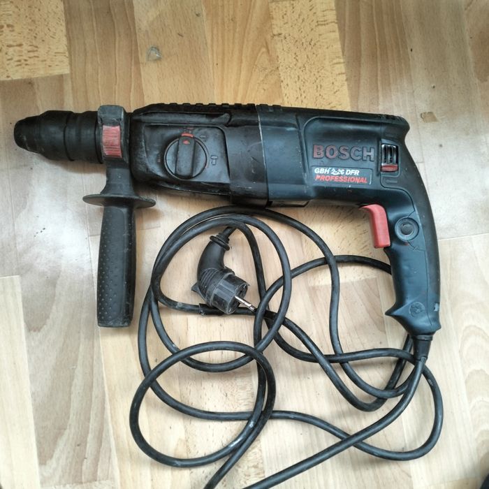 Bosch gbh 2-26  Оригинальный перфоратор