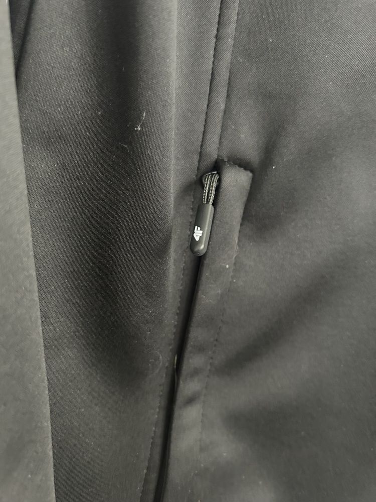Kurtka softshell 4f XL nowa