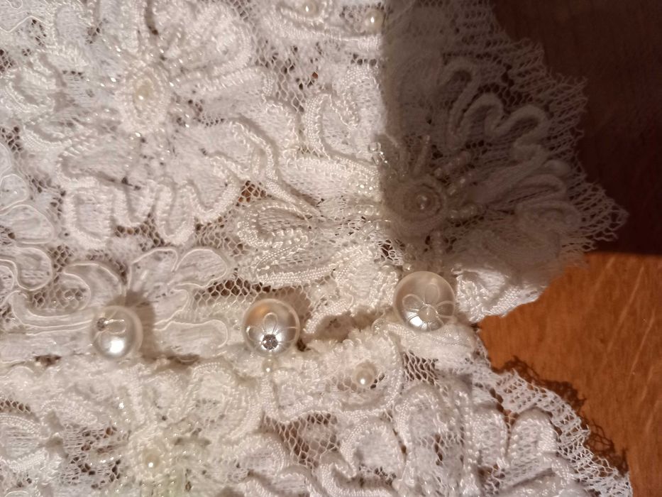 Bolerko ślubne z hiszpanskiej koronki ivory 38 M