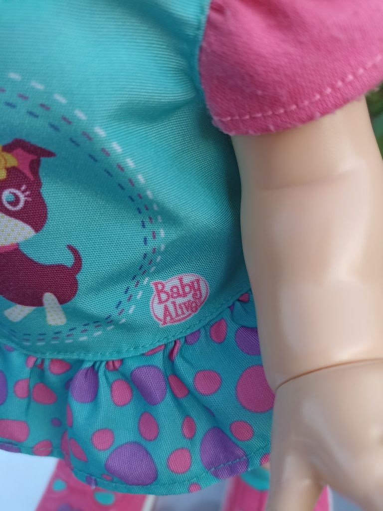 Інтерактивна, вінтажна лялька Hasbro Baby Alive Wanna Walk Talking
