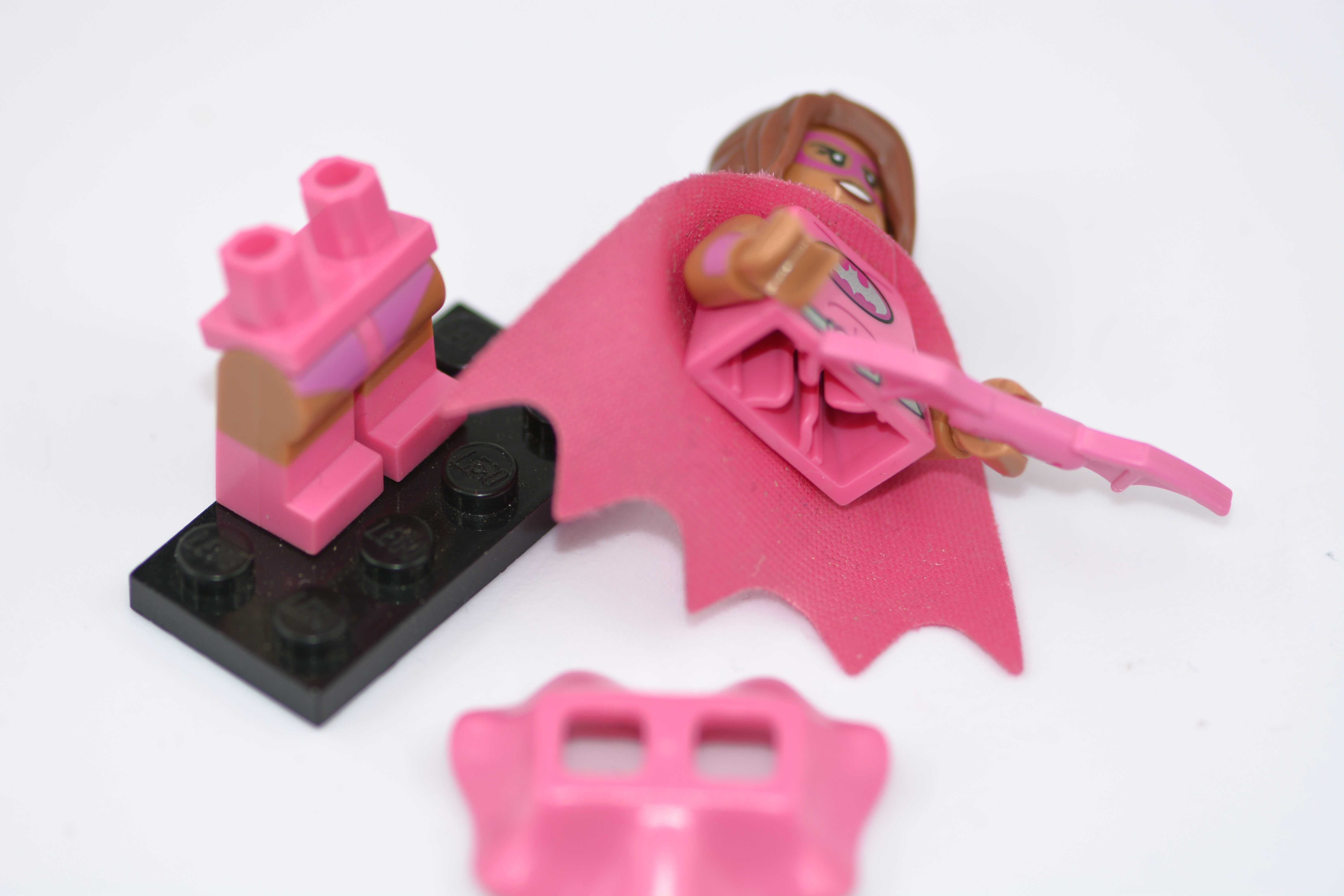 LEGO 71017 Minifigures -Seria BATMAN PINK BATGIRL