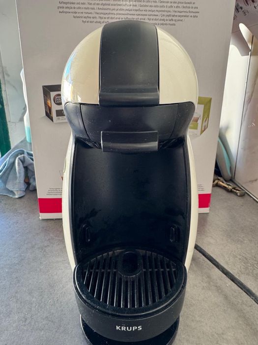 CAFETEIRA NESCAFE DOLCE GUSTO