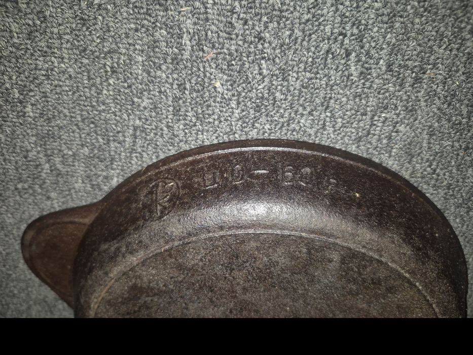 Срср жаровня чавунна пательня чавунна сковорода