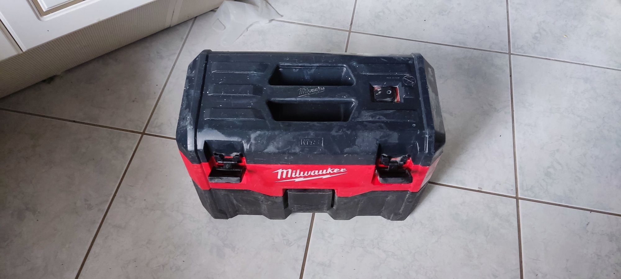 Odkurzacz milwaukee m18 vc-2 vc2