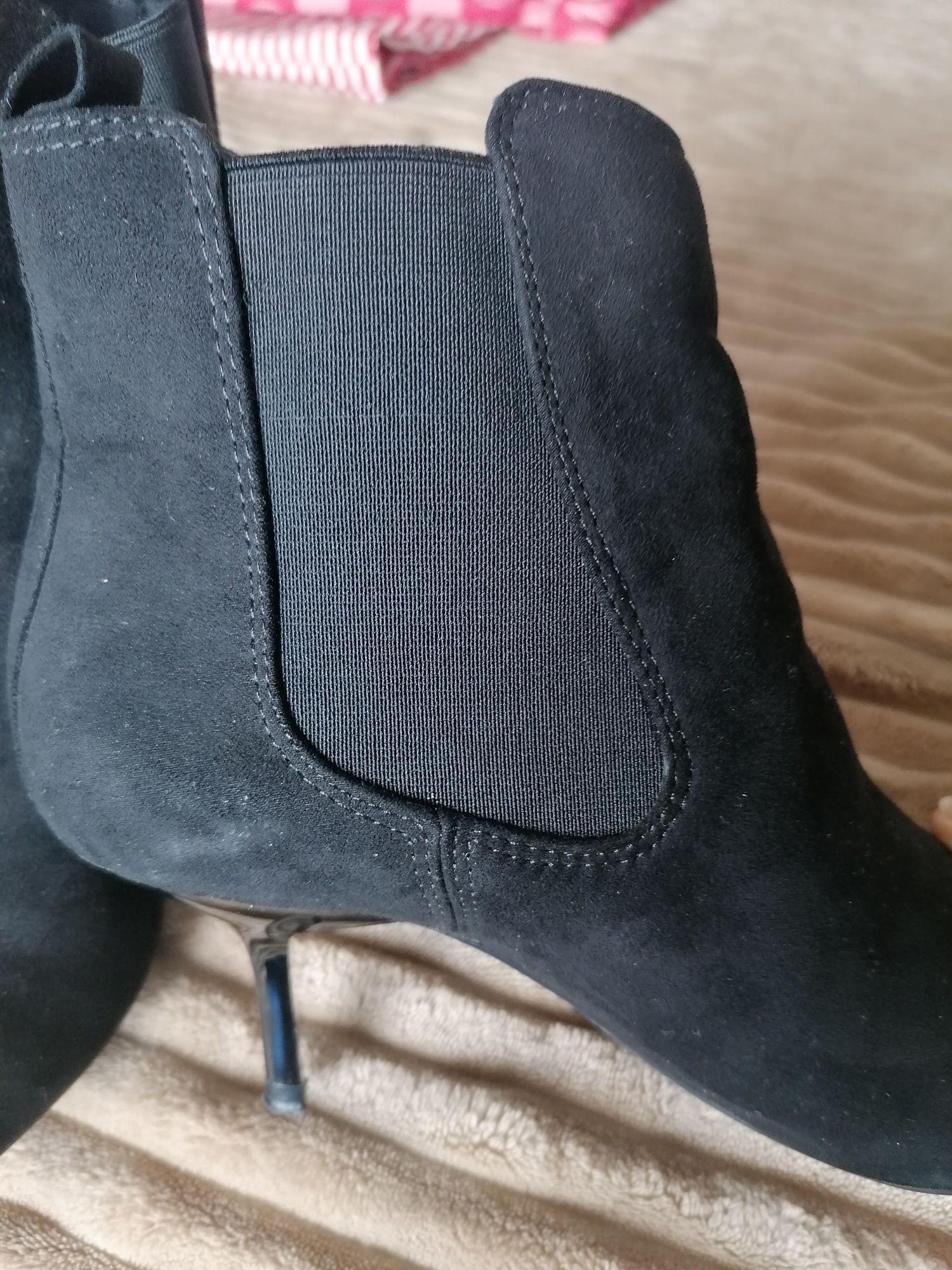 Botas preto camurça