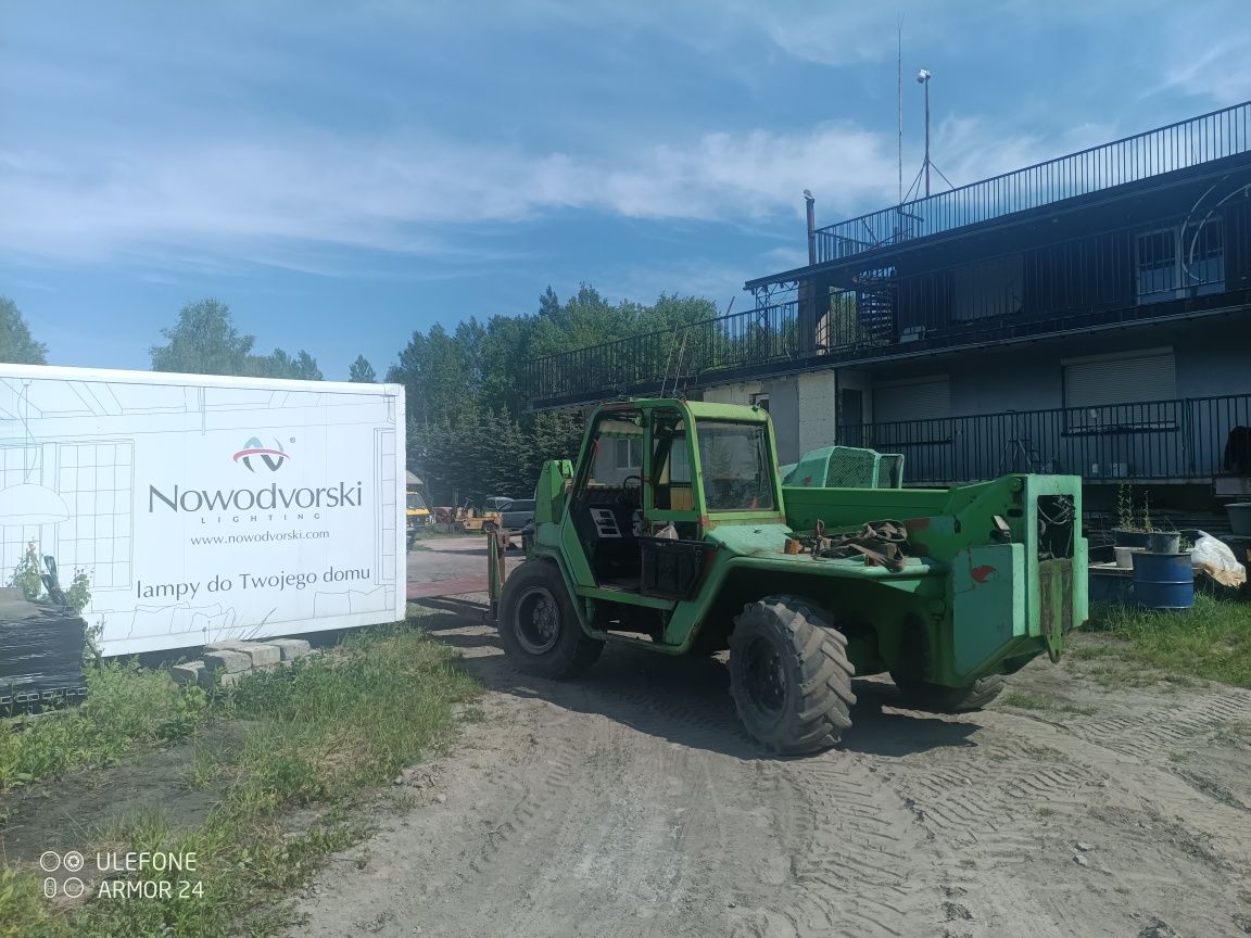Koparka atlas lub merlo