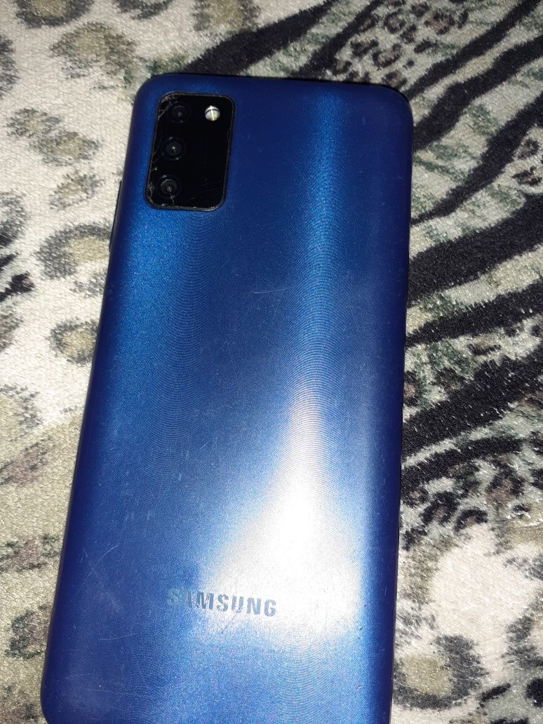 Продам Samsung A03s