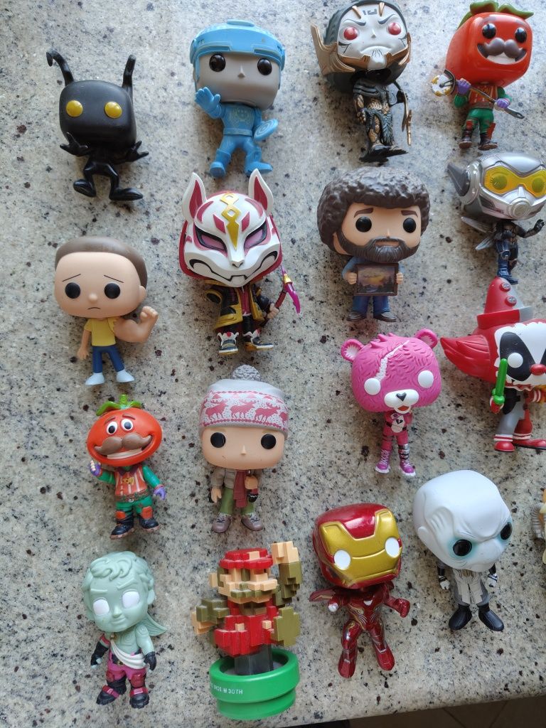 Фігурки FUNKO POP, Skalander, amiibo...