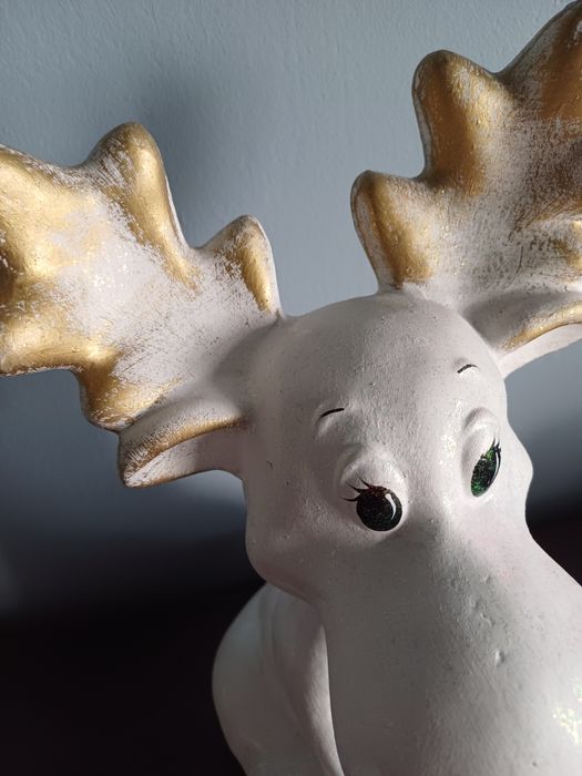 Łoś figurka ceramiczna wysokość 34 cm