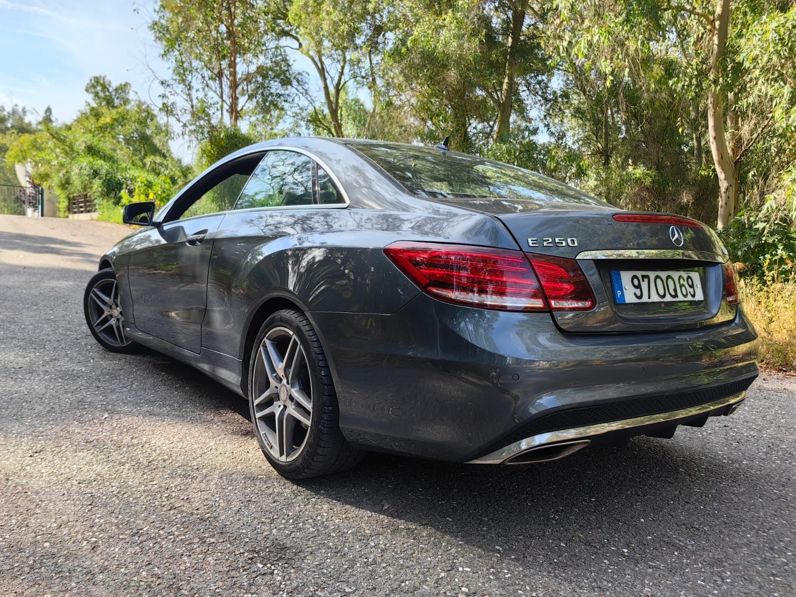 Mercedes E250 coupe AMG 204cv 2014