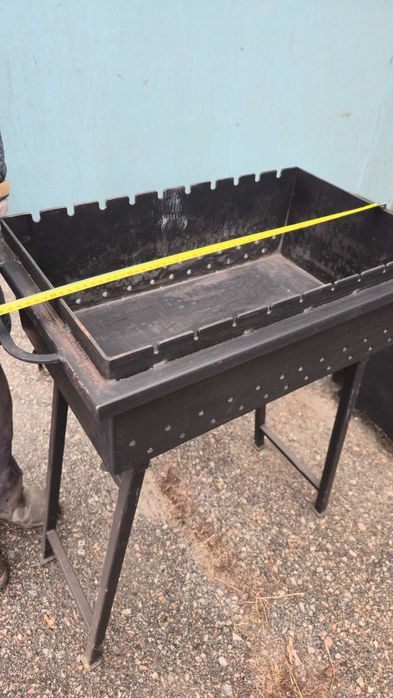 Мангал з ныжками 4 мм.