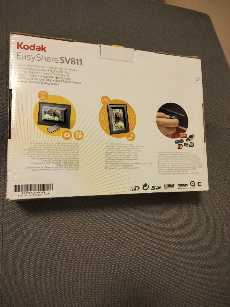 Фоторамка Kodak з пультом управління