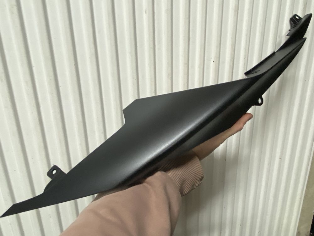 Aprilia RS 660 Tuono NOWE plastiki ogon lampa szyba wypełnienie