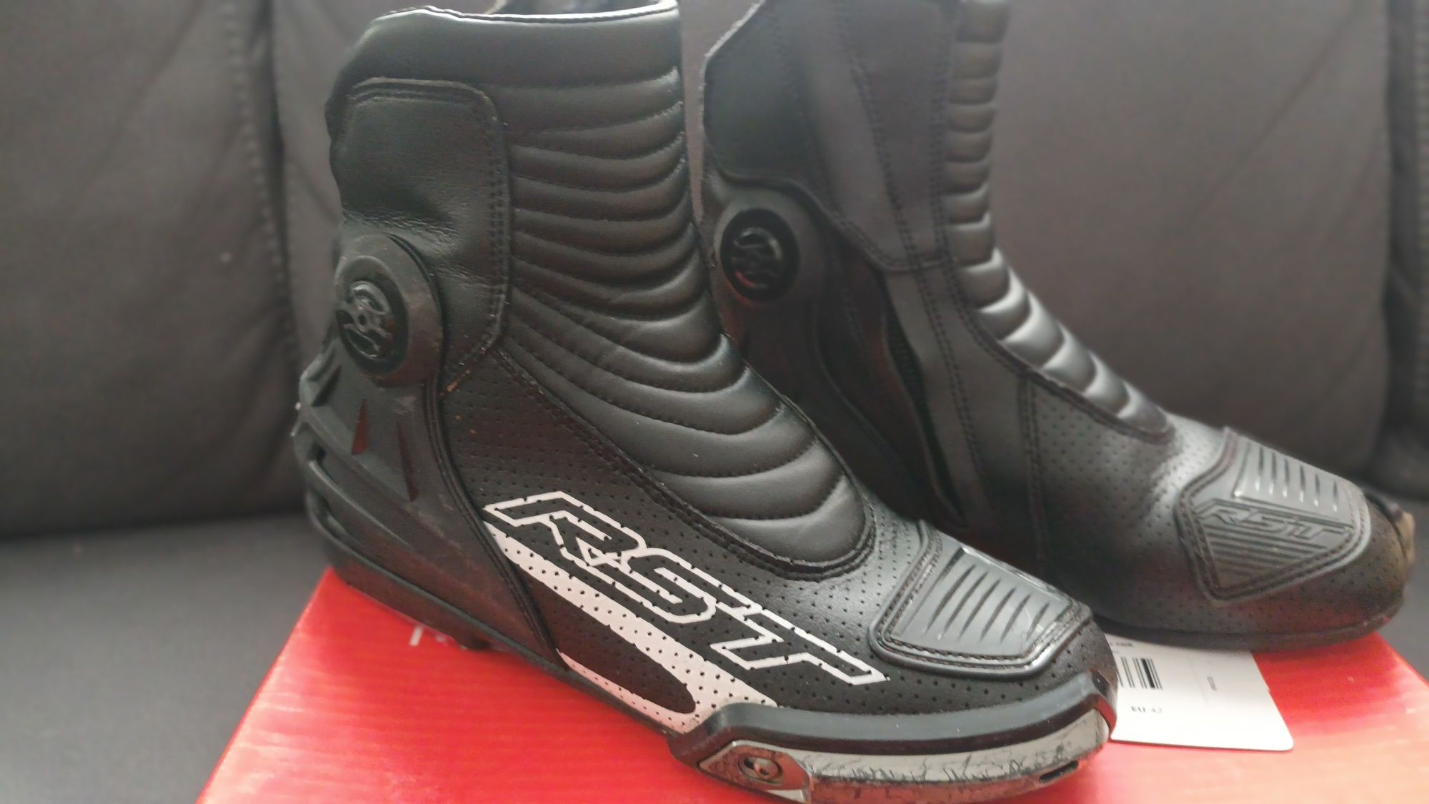 Botas rst tamanho 42