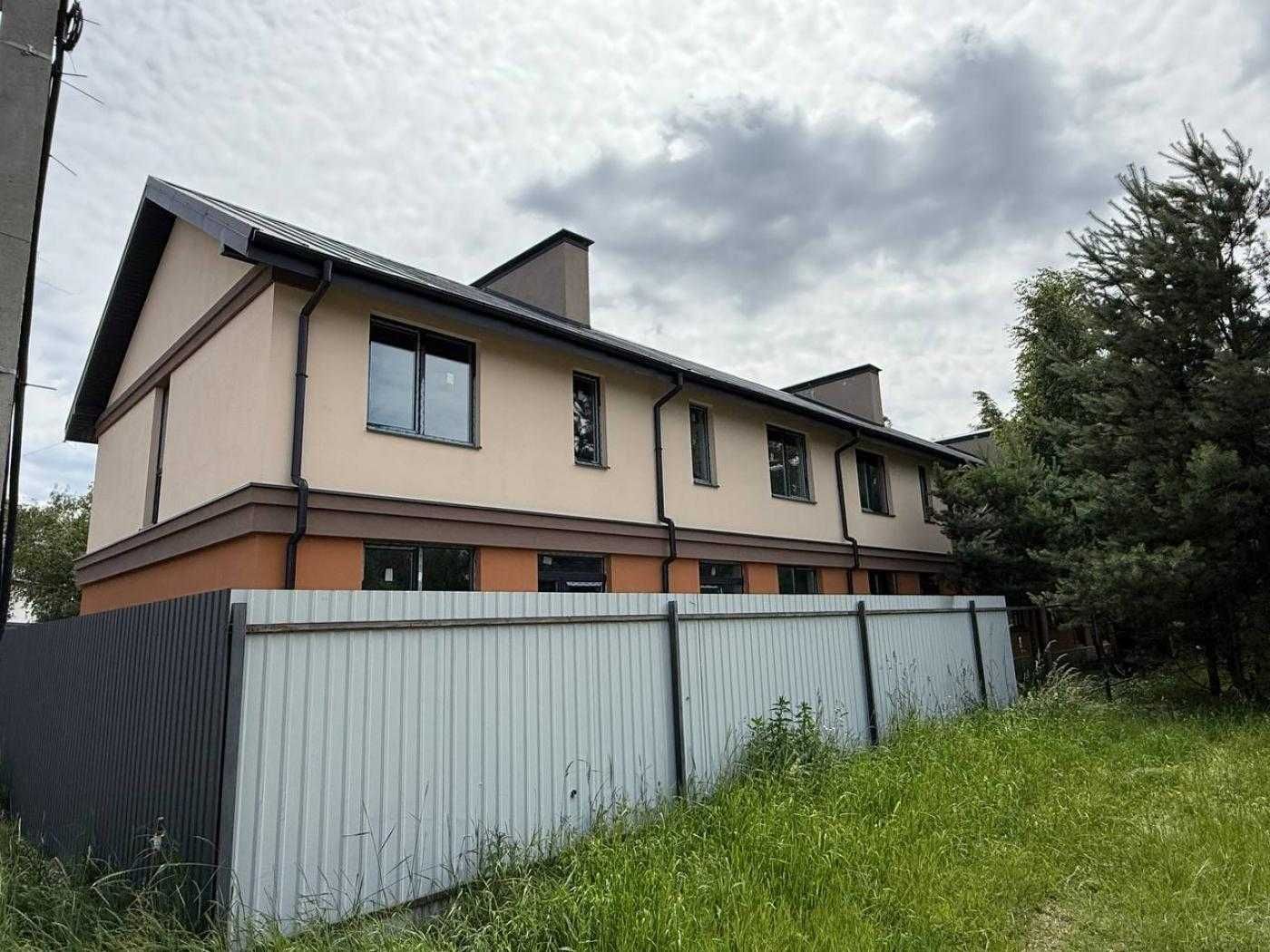 Цегляний таунхаус в Ворзелі 90 м.кв.
