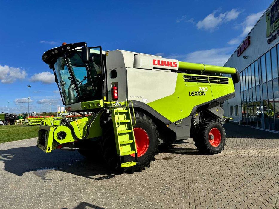 Зернозбиральний комбайн Claas Lexion 740 2018 рік, 2893/1710