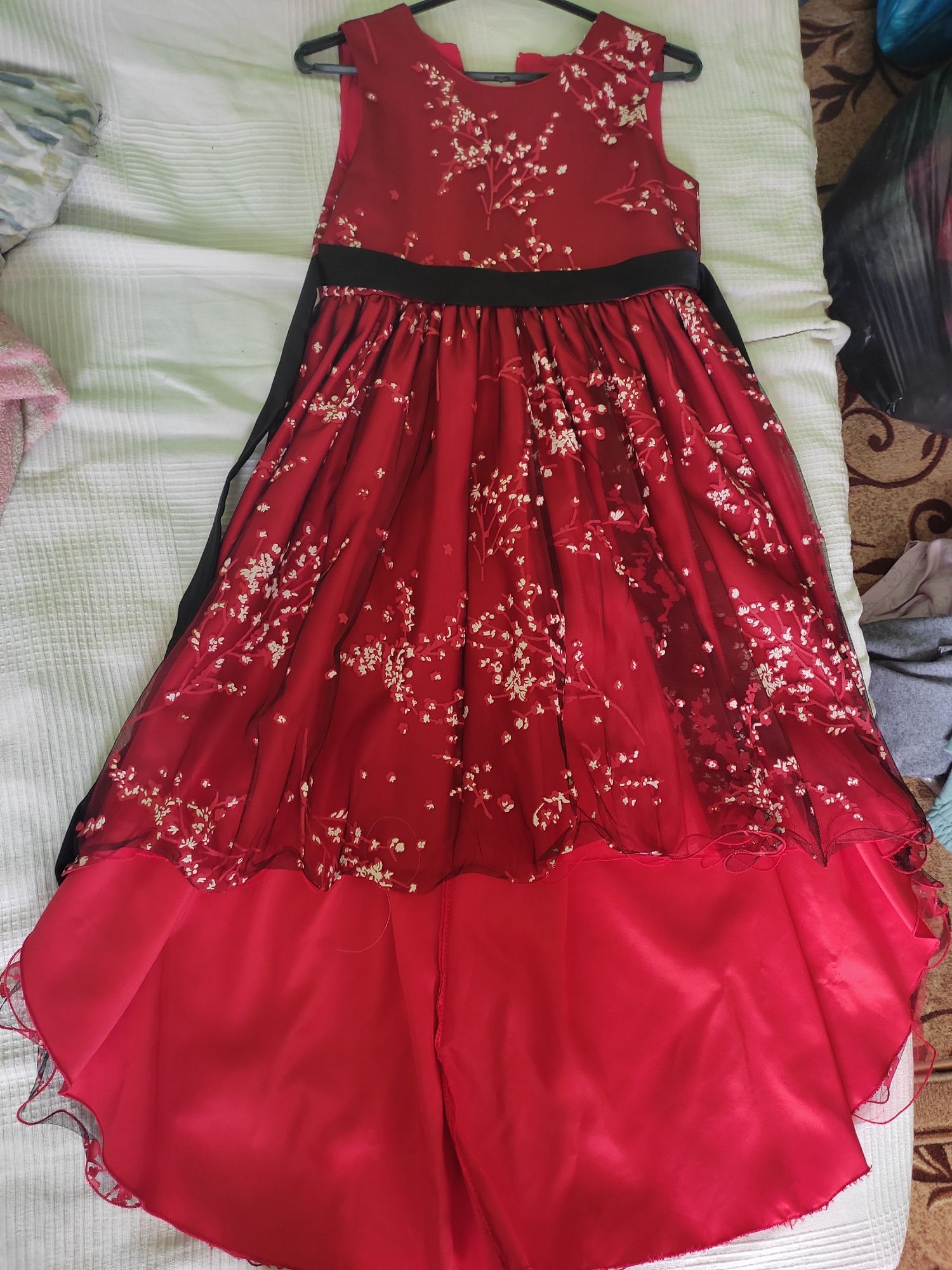 Плаття/ сукня для дівчаток 8-12 років
