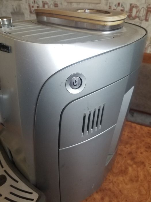 Продам кофемашину SAECO TALEA RING PLUS обслужена.