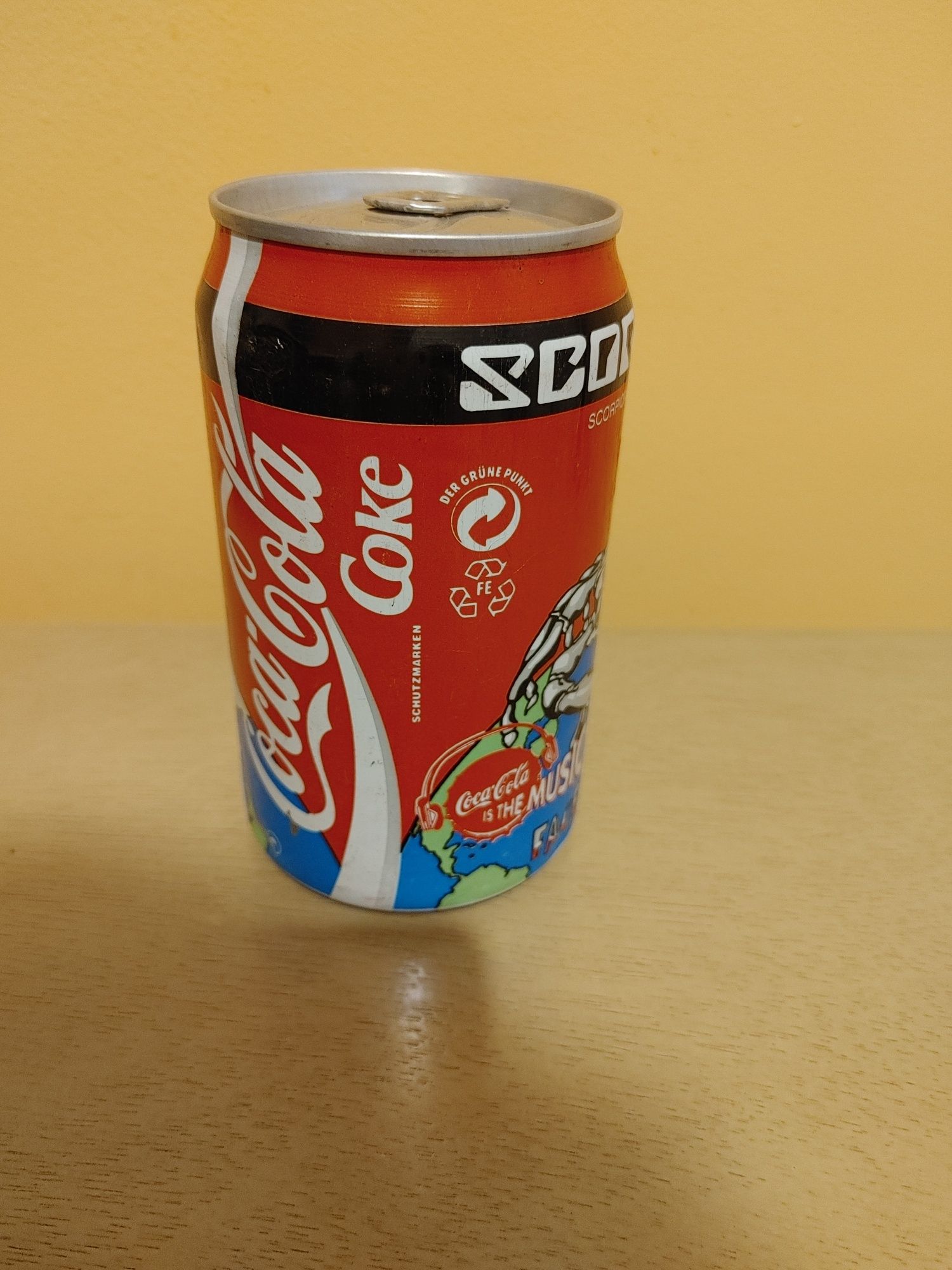 COCA COLA Scorpions z 1995r Pełna Puszka SPRAWDŹ