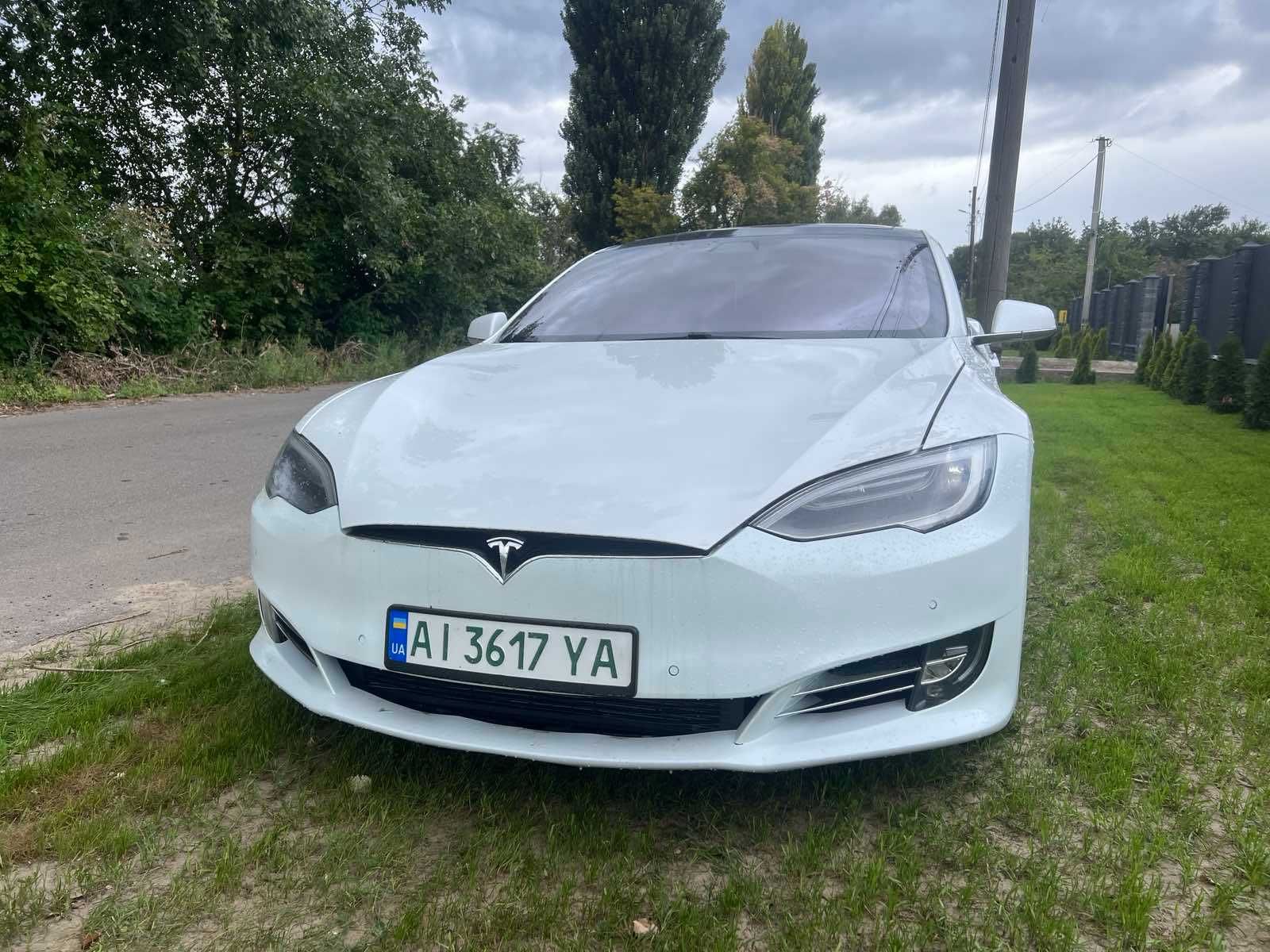 Tesla Model S 2017 75кВт