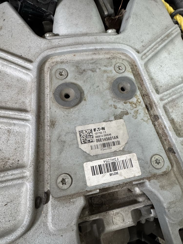 Компрессор надува повітря 06E145601AN audi