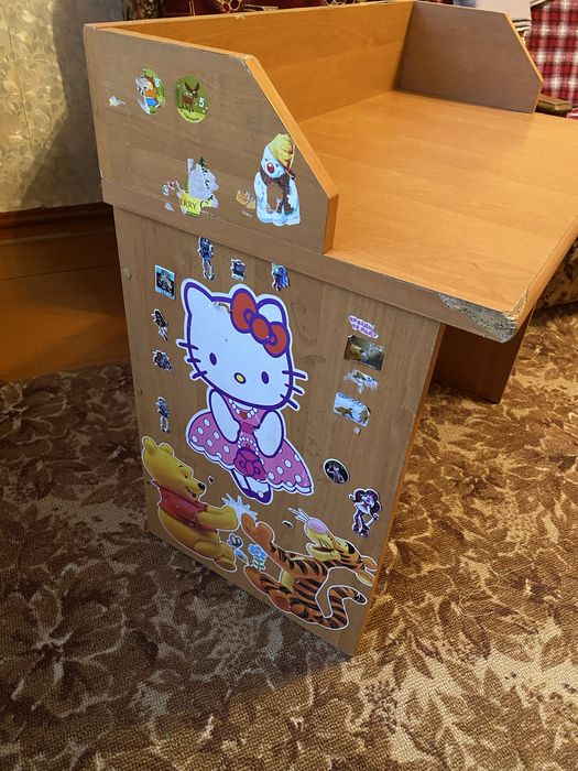 Продам дитячий столик