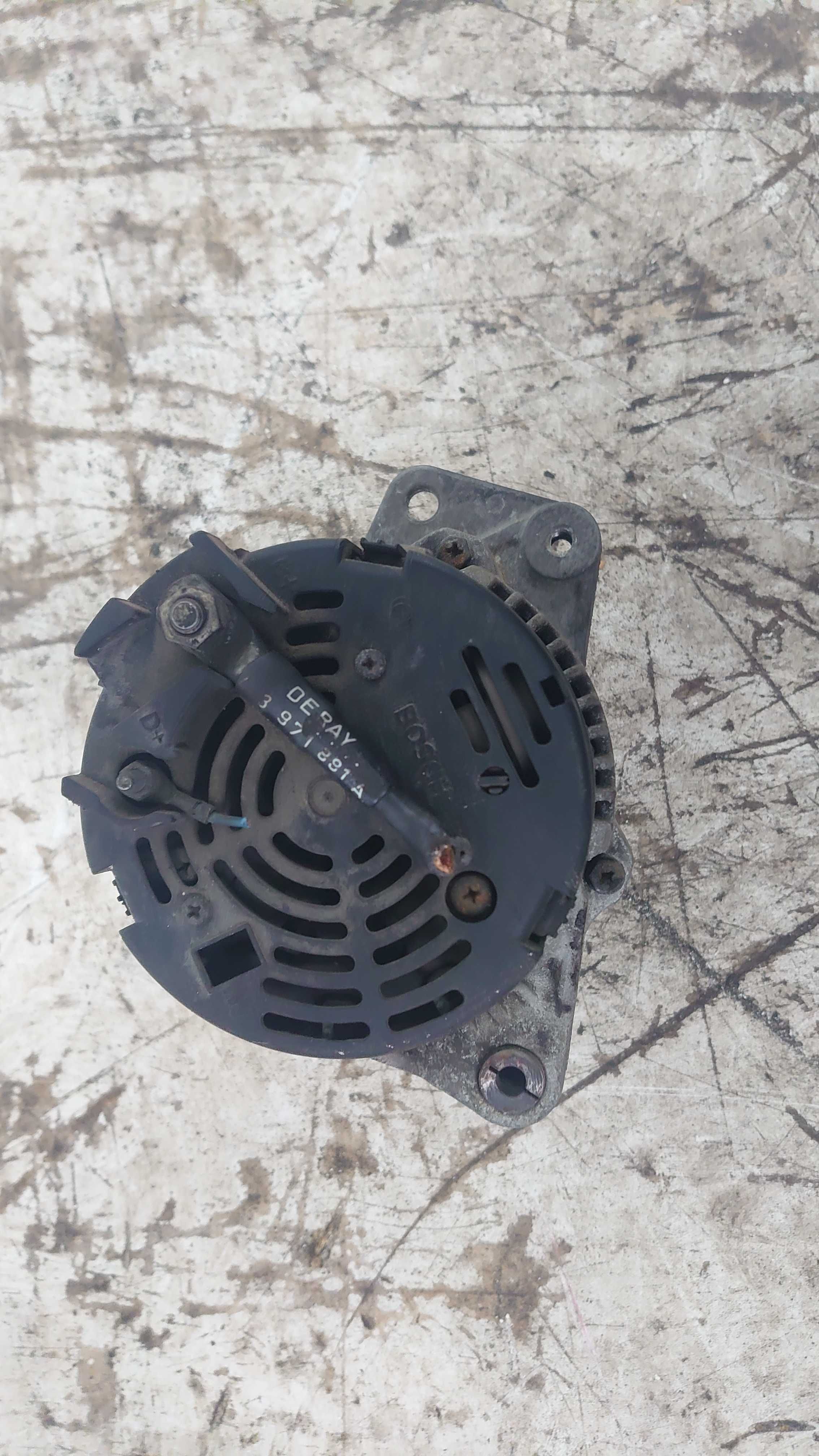 Audi 80 B4 100 C4 A6 C4 2.0 E Alternator