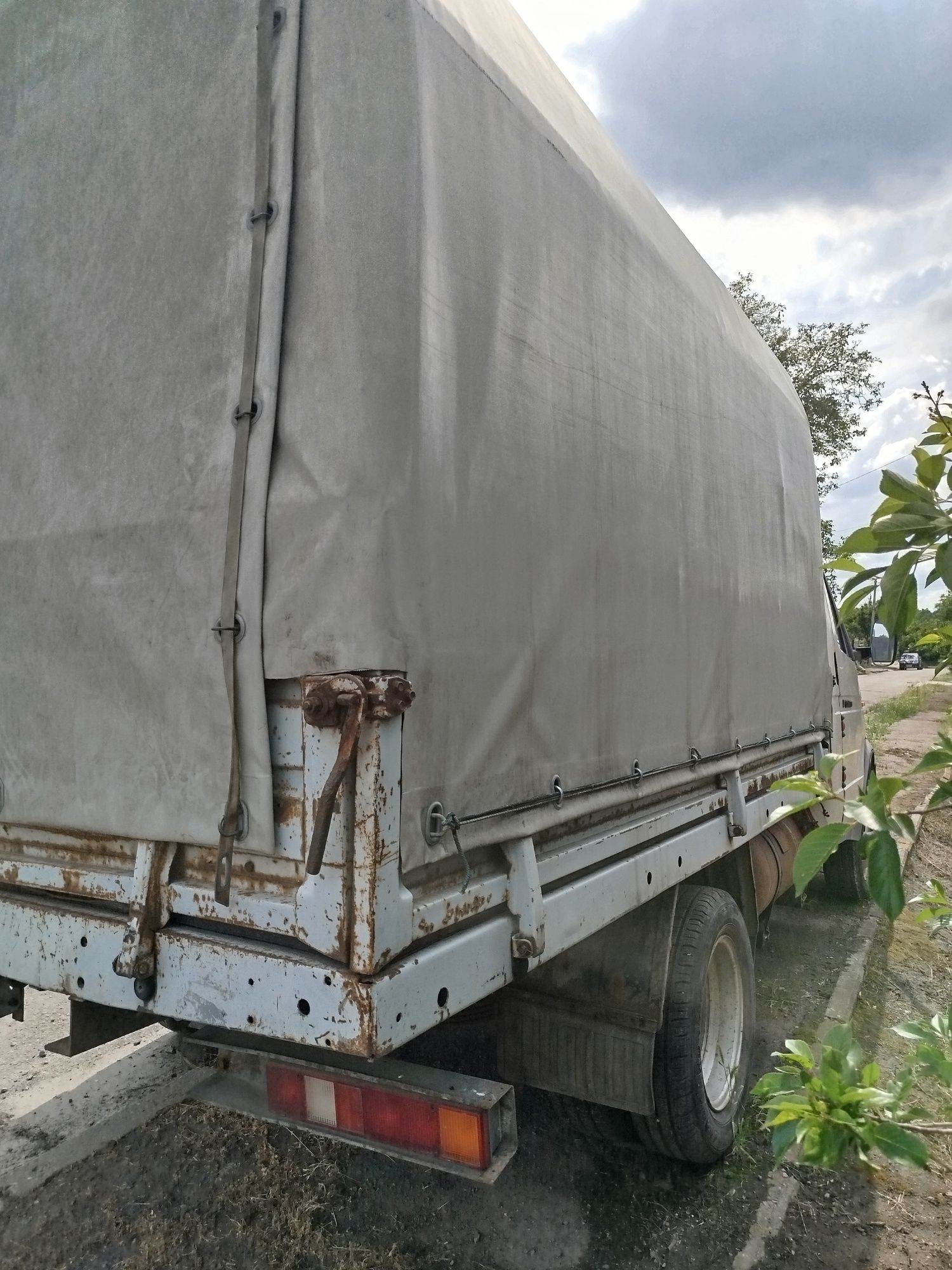 Продам Газель 33021 ,тент